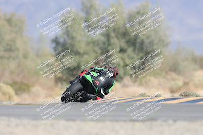 media/Oct-04-2025-CVMA (Sat) [[408bcdd6e4]]/Race 13-Amateur Supersport Open/